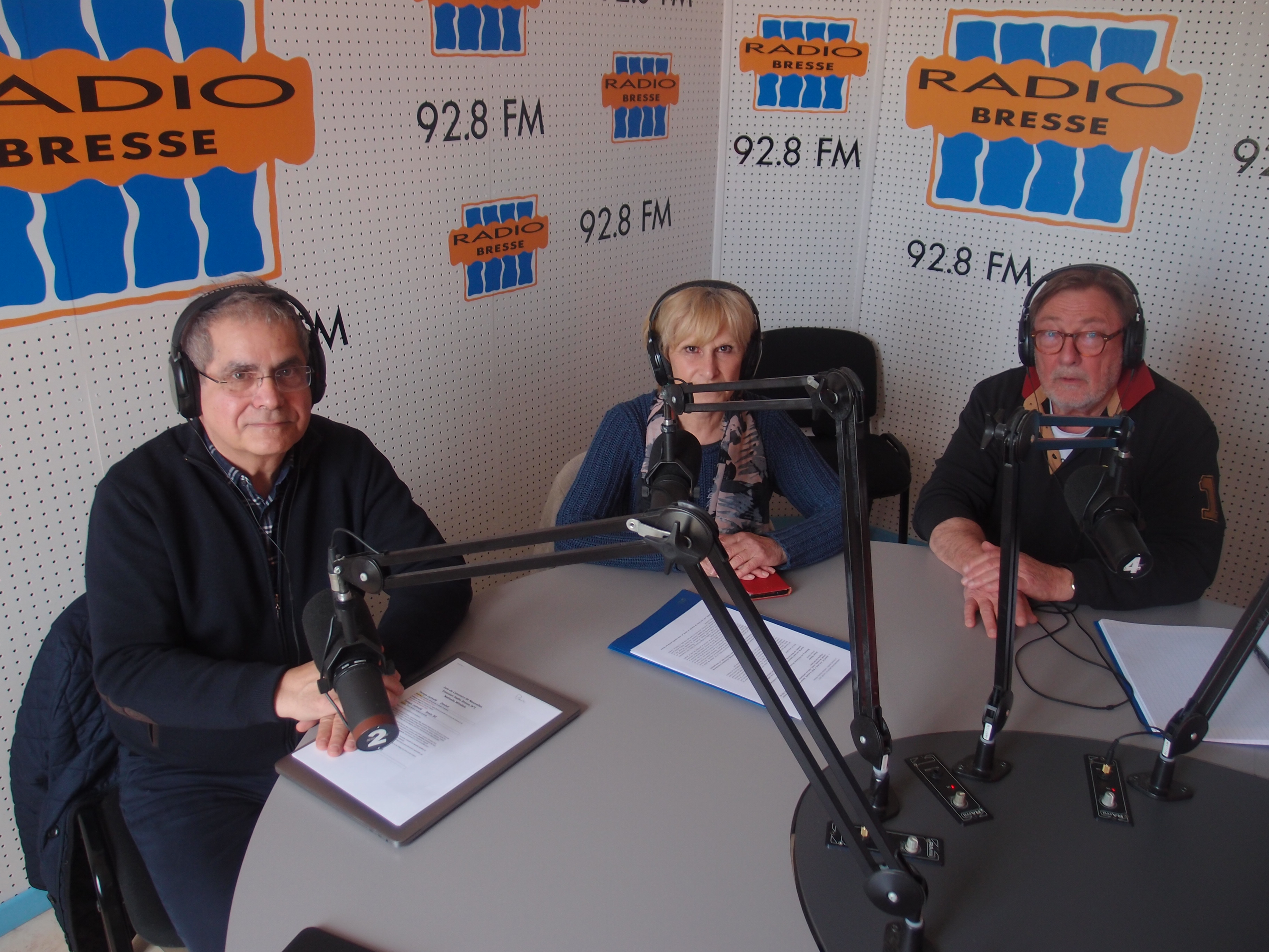 Nouveau, "Enlivrez-vous" sur Radio Bresse