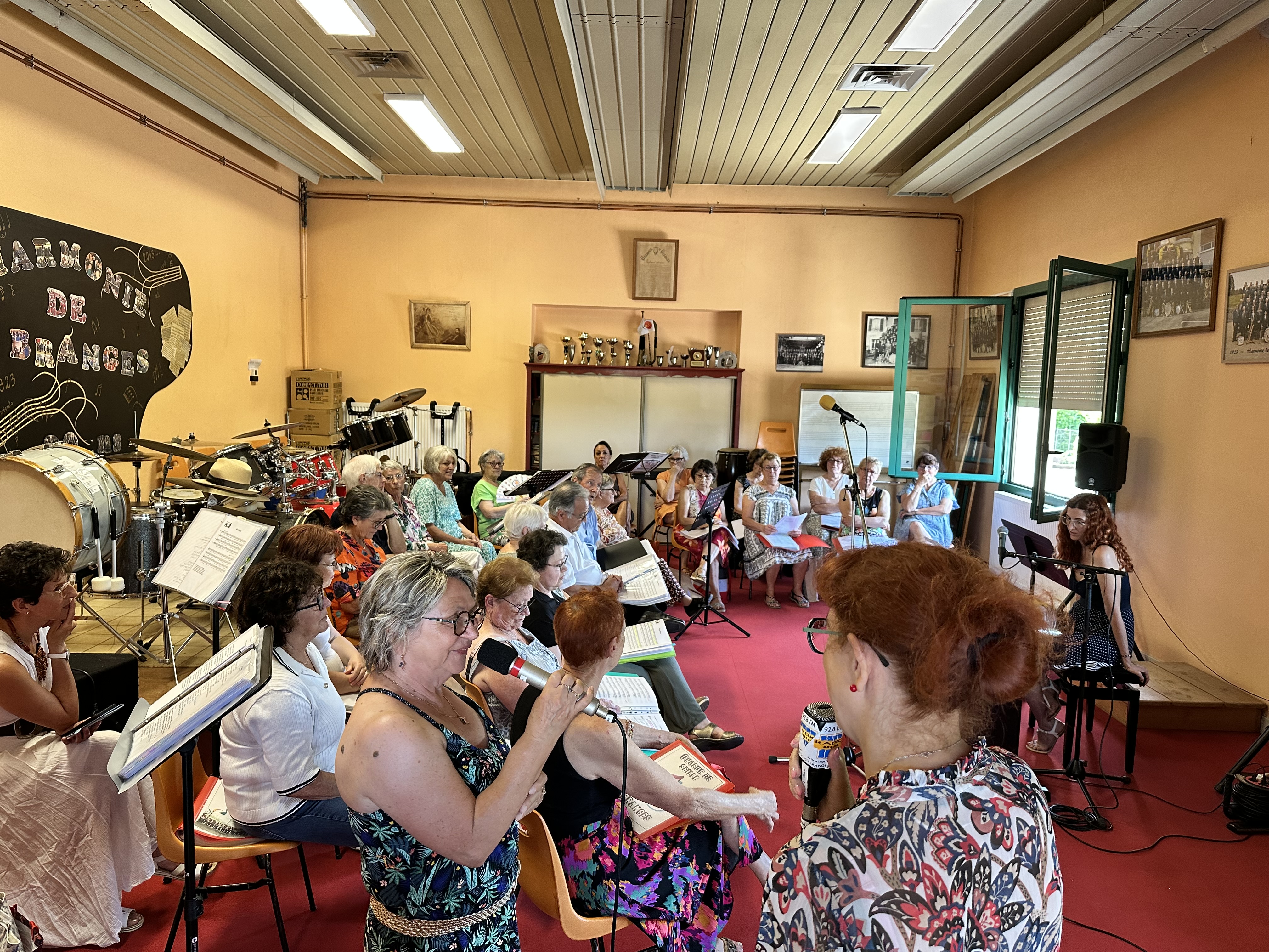 Emission Libre antenne avec la chorale Coeur de Seille de Branges